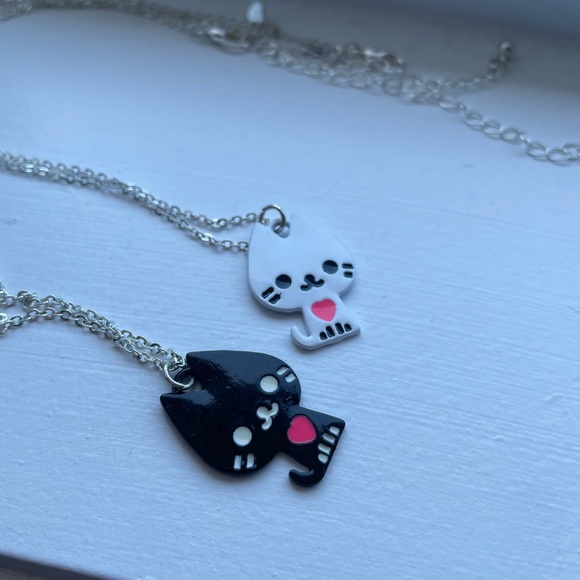 Cute Matching Cat Necklace Pair - Picture 1 of 5